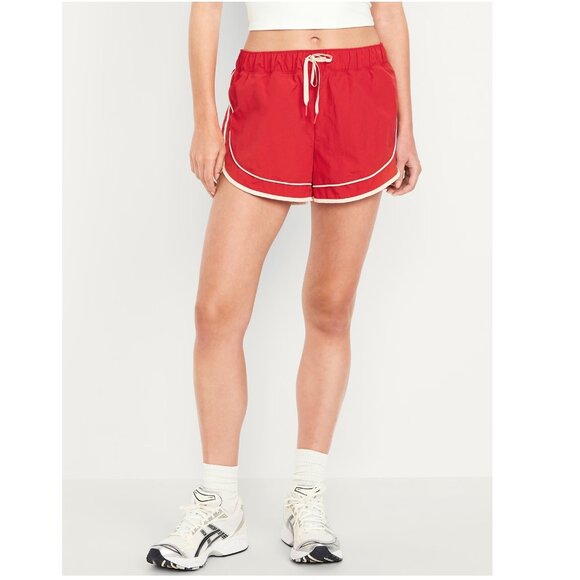 NWT Old Navy Red Mid Rise Woven Drawstring Running Workout Shorts Size Small - Picture 1 of 7